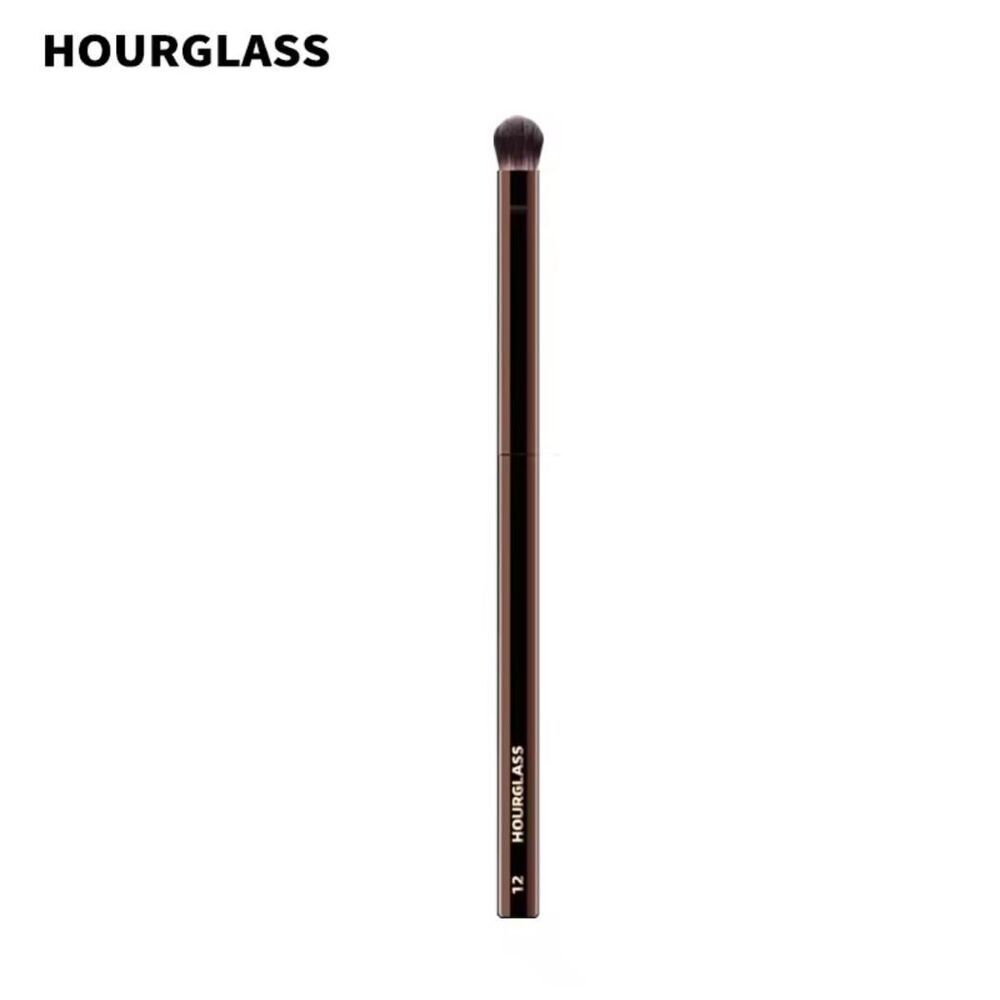 New Hourglass N* 12 Beveled Shadow Brush